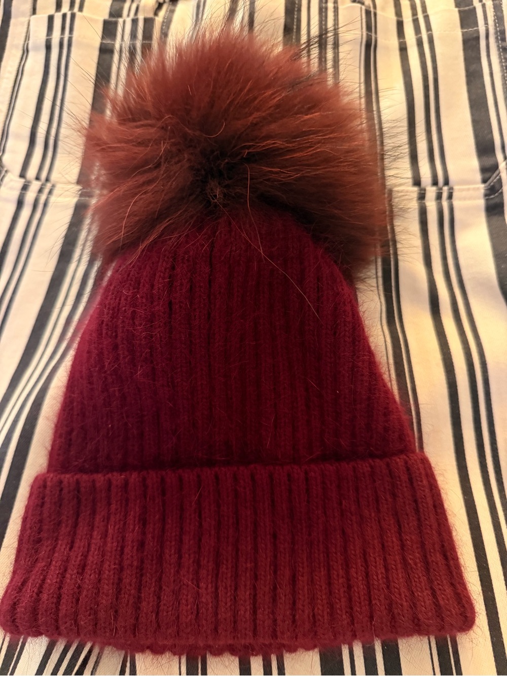 Linda Richards New York Burgundy Wool Angora Genuine Fur Pom Pom Beanie